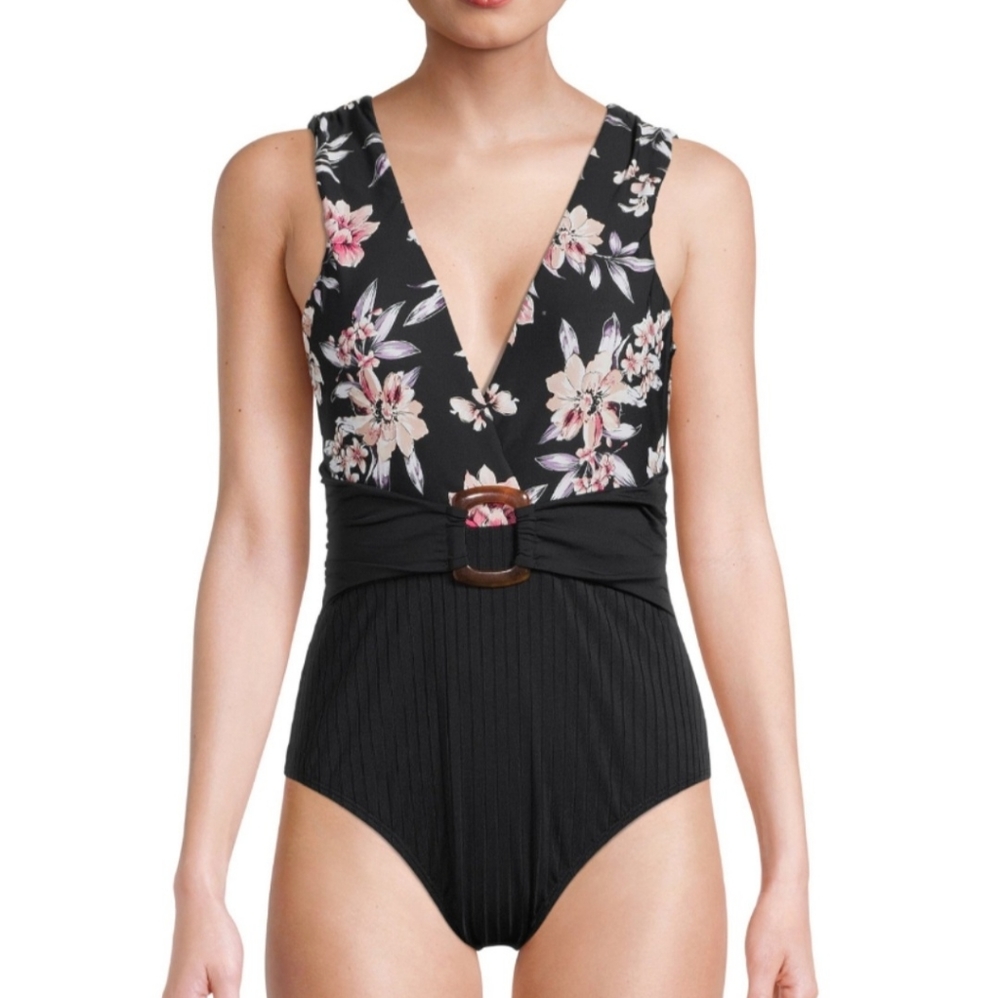 One piece Women's swimsuit